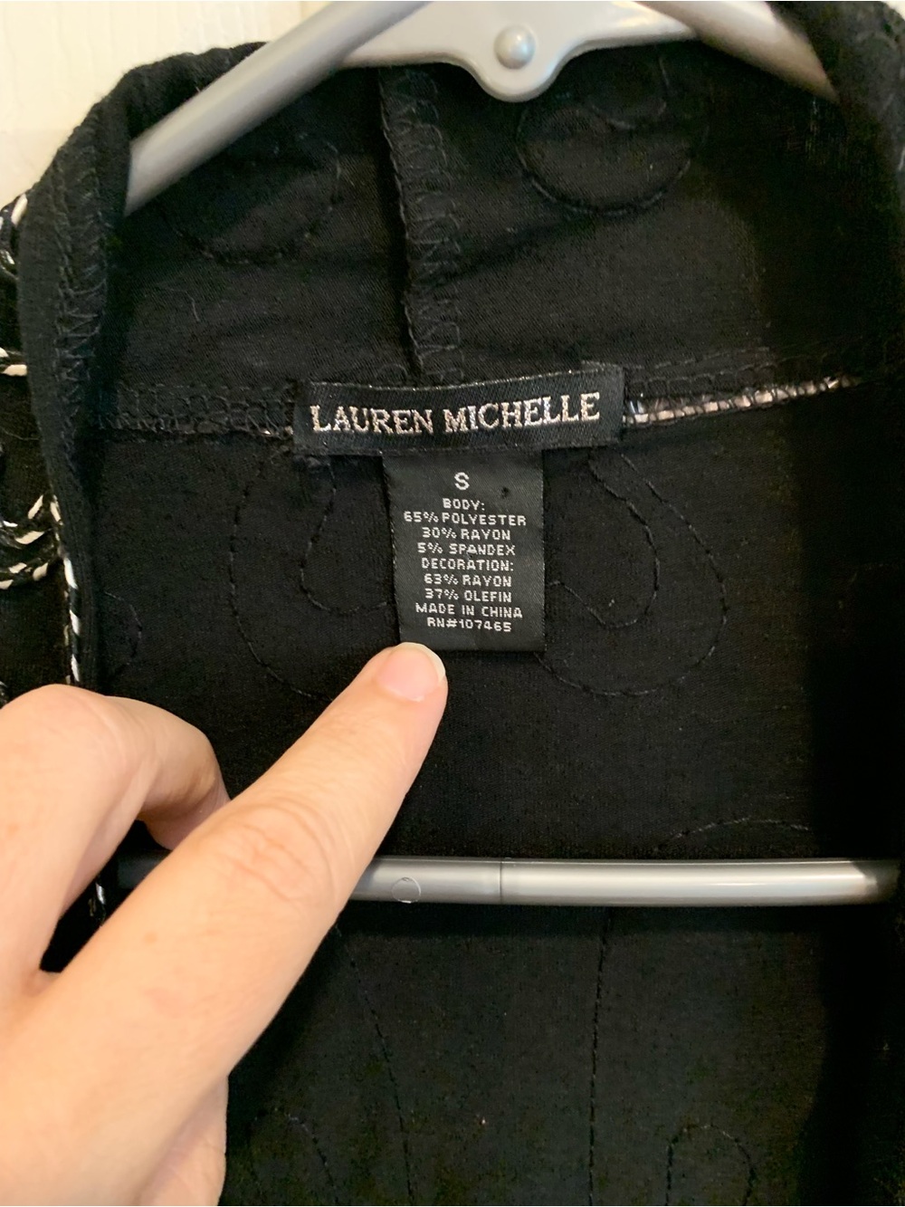 Lauren Michelle Black Open-Front Cardigan with White Embroidery - Picture 5 of 8